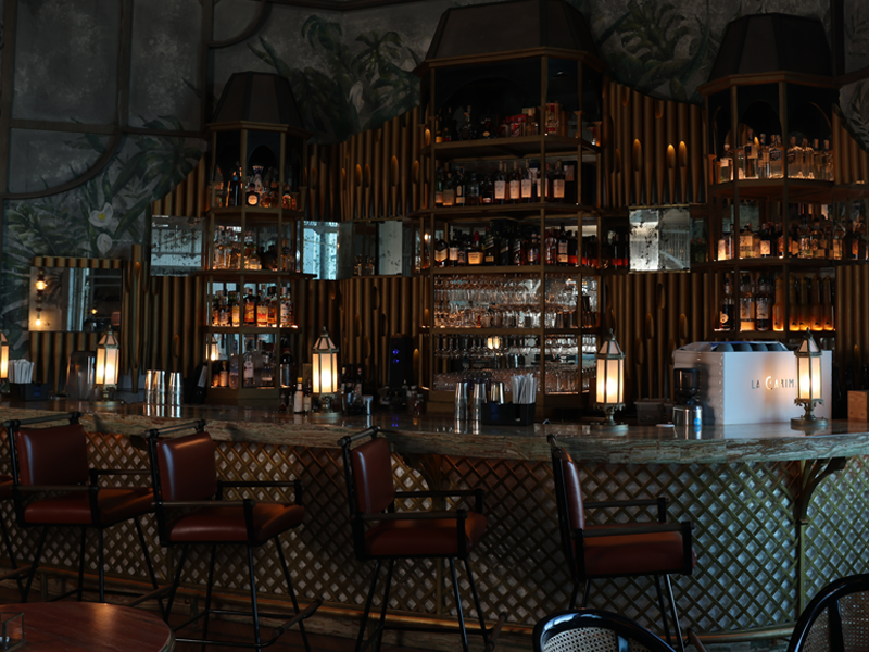 Mott 32 Bar