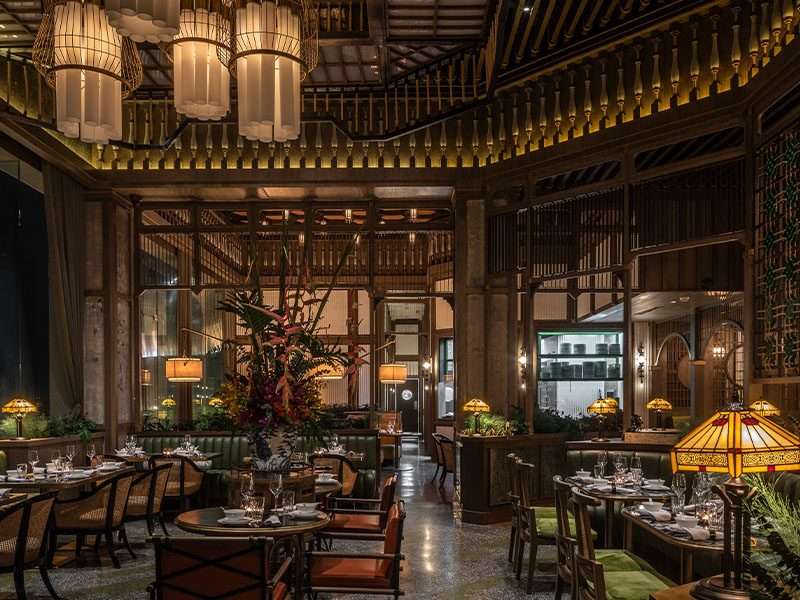 Mott 32 Dining Area