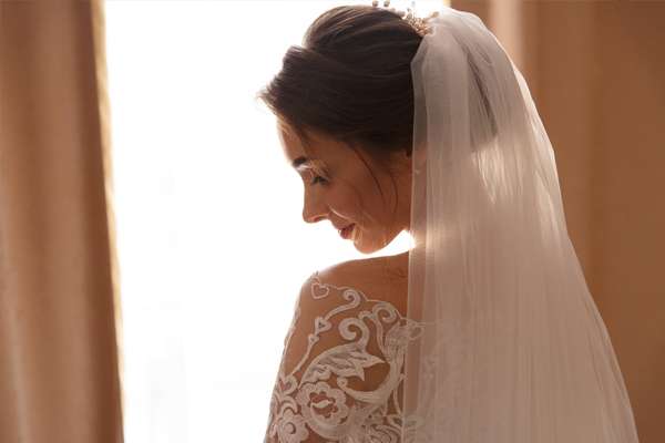 Lady on wedding