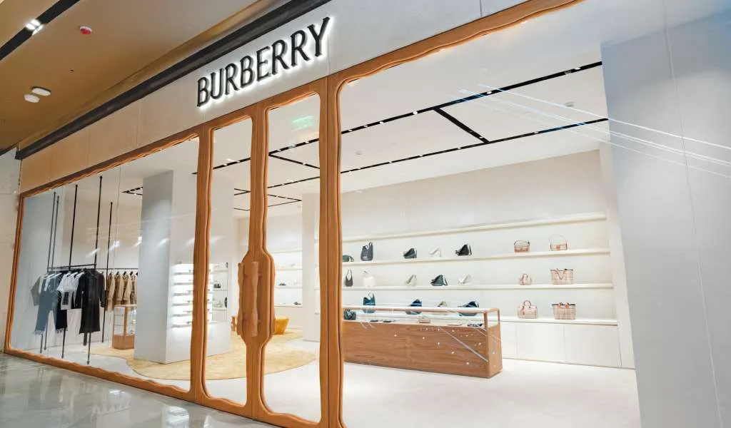 Entrance front Burbury
