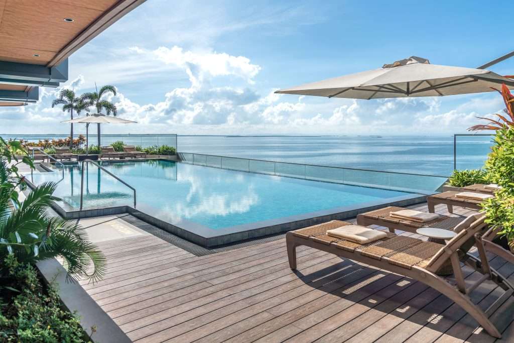 villa 3 pool